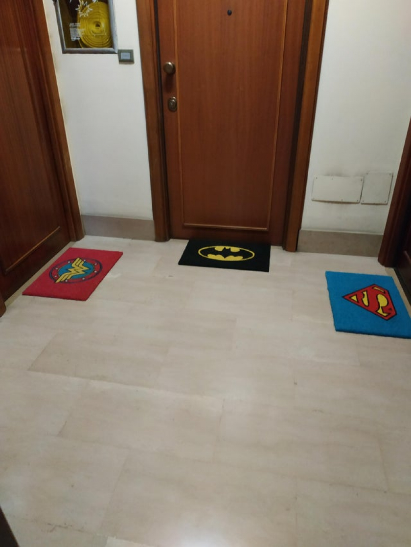 just transferred to new apartment...with some interesting neighbors
