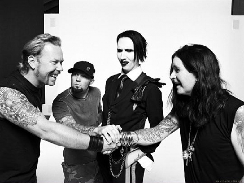 Someone Took This Picture And Captured Rock Epicness