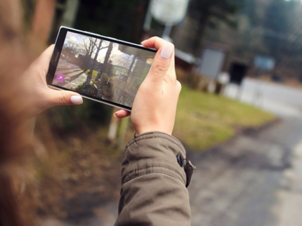 Do you own a smartphone?