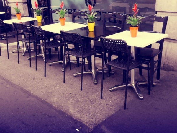 Where are you most likely to grab a bite to eat on your lunch break?