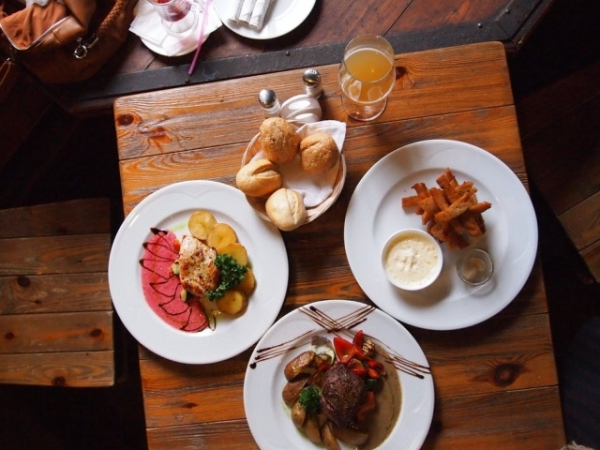 What's your restaurant pet peeve?
