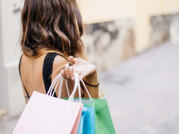 Have you ever maxed out a credit card while you were shopping?