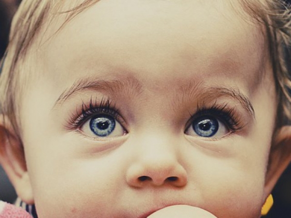 What color are your eyes?