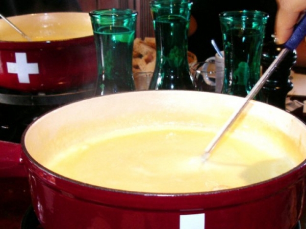Pick a cheesy food!