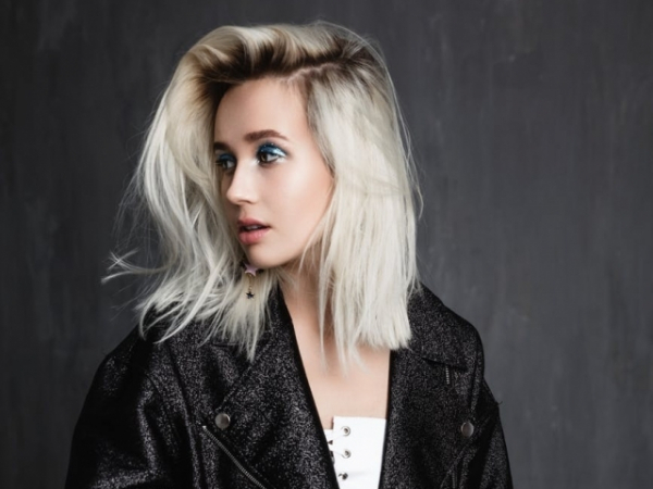 As a goddess, what kind of hair would you want to have?