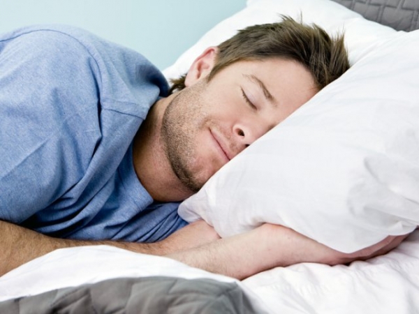 What time do you go to bed on weeknights?