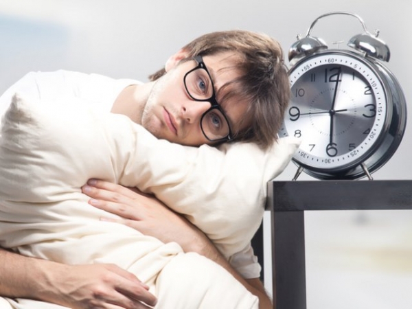 About how many hours of sleep do you get on weekdays?