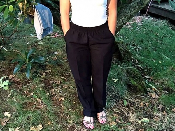 The best pants to wear at Thanksgiving dinner are....