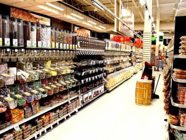 How often do you go to the food store hungry?