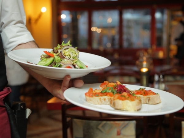 What's your idea of a perfect restaurant?