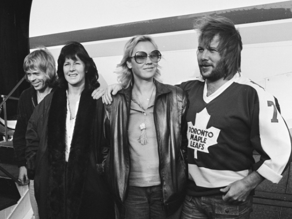 Choose a band: