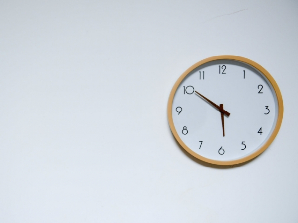 Would you rather always be 10 minutes late or 30 minutes early?