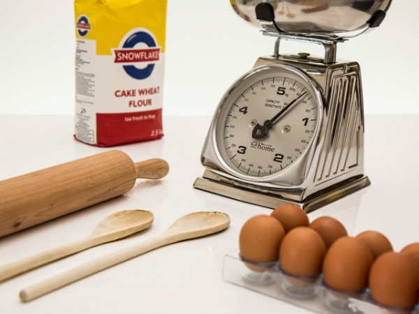 Do you have a full set of measuring cups and spoons?