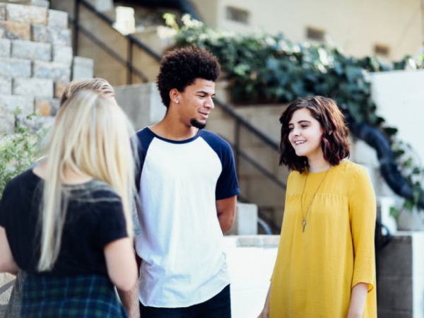 Do you prefer one on one conversations or group discussions?