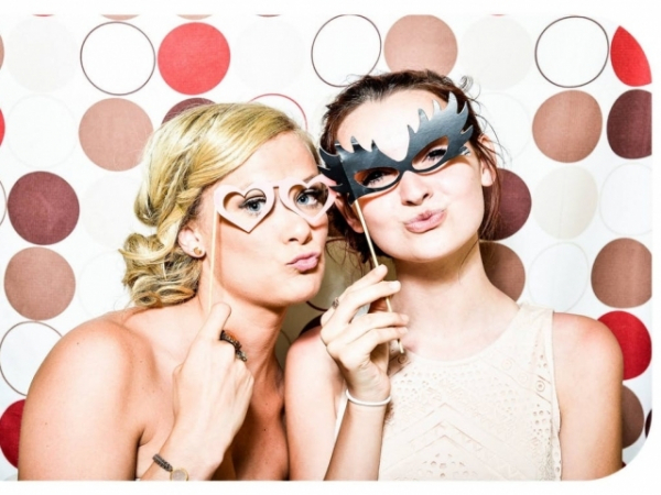 How would you describe your party personality?