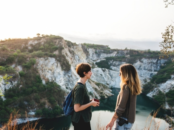 Someone doles out a nice compliment to you. What are you most likely to think?