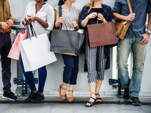 You would never dream of shopping without...