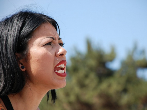 Do you often mix slang and swears?