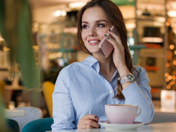 How many times a week do you speak to one of your grandparents on the phone?