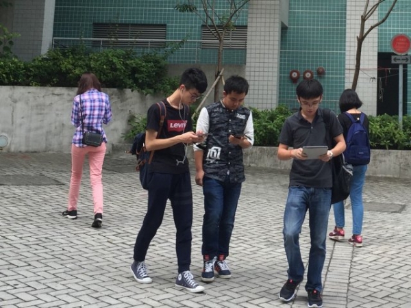 Have you ever almost walked into a wall because you were using your phone while walking?