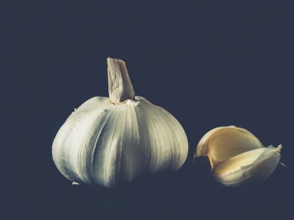 Rate the pizza topping: Roasted garlic.