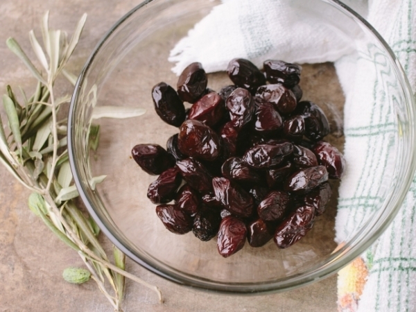 Rate the pizza topping: Black olives.