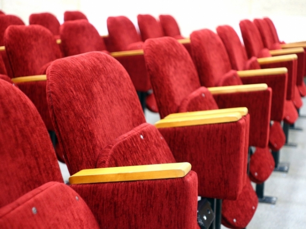 Choose a movie: