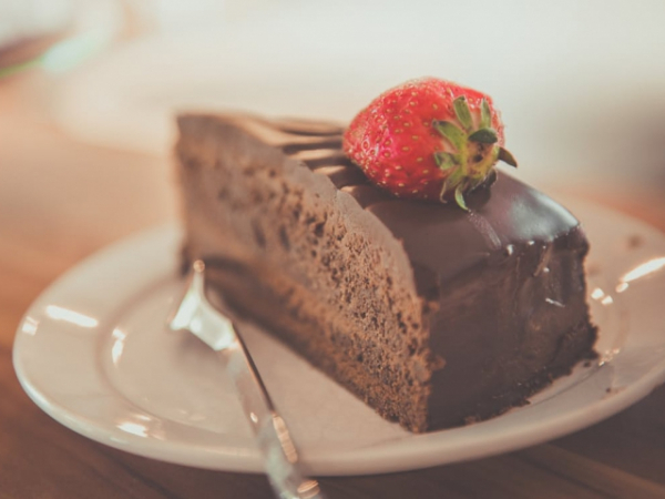 Eat dinner or dessert first?