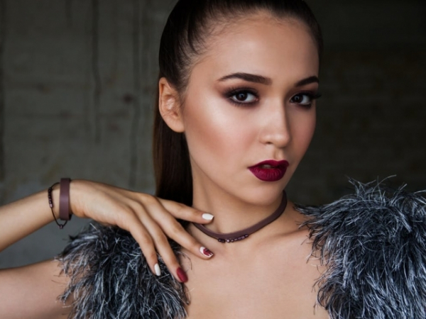 What's your signature lipstick color?