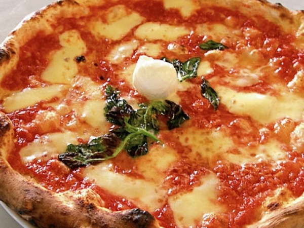 Pick a pizza topping!