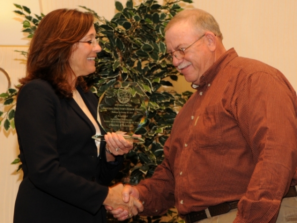 Have you ever gotten special recognition for your hard work, such as a pay raise or employee of the month award?
