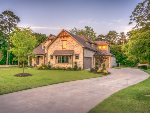 Would you like a long driveway or a short driveway?