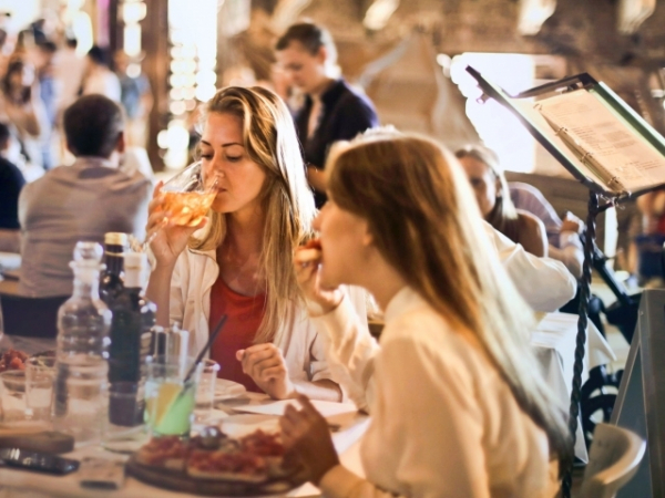 How many times does a waiter or waitress have to leave the table because you can't choose a menu item?