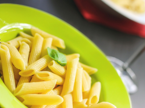 Do you prefer to take an early or late lunch?
