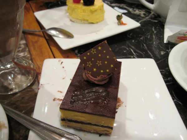 Choose a random cake: