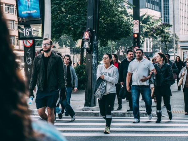 How do you feel when you meet new people?