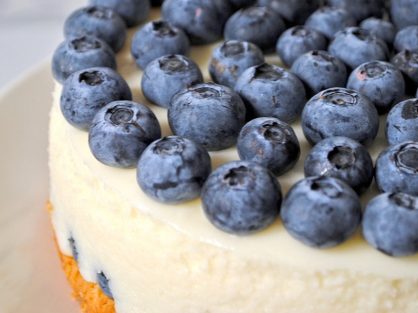 It's time for cheesecake. What toppings do you want?