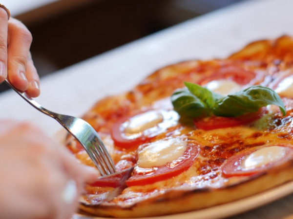 Would you rather eat pizza or salad?