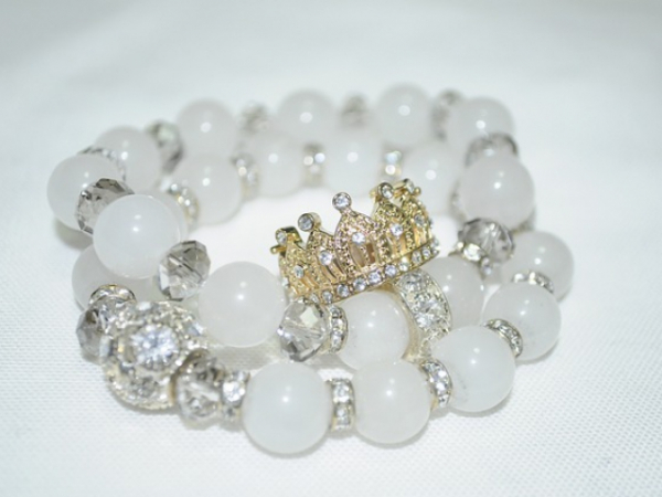 Pick a gemstone.