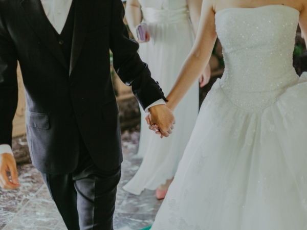 Do you believe that 25 is too young to get married?