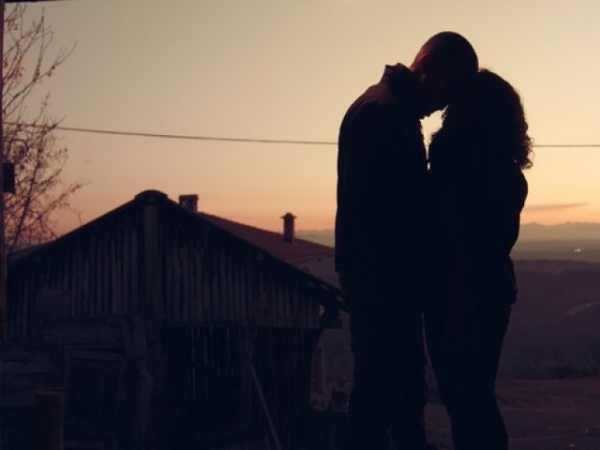 Which do you believe is more important: to love or be loved?