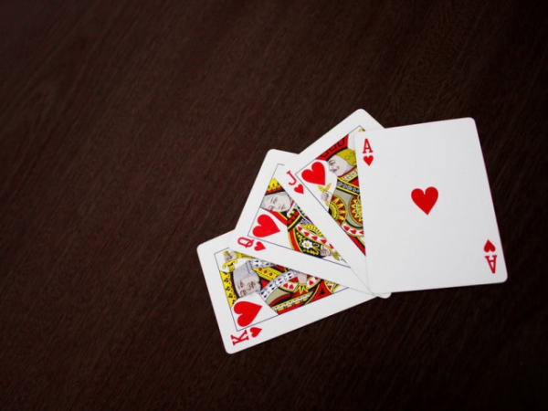 You're bored with movies and decide to choose a card game. Which one do you choose/