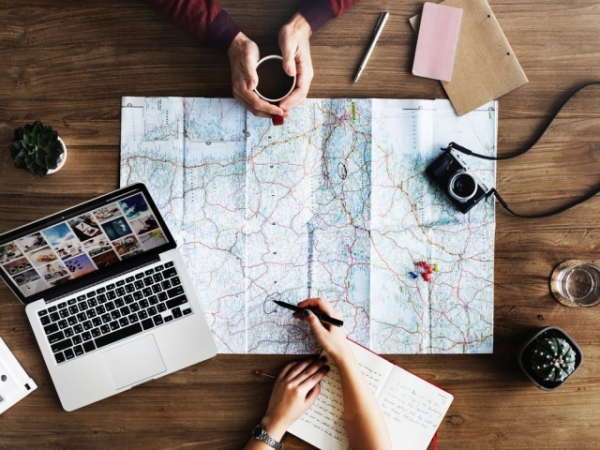 Who do you most enjoy traveling with?