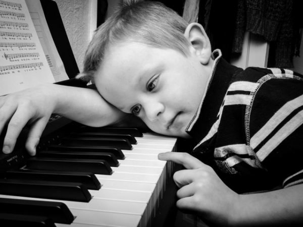 Does your child(ren) take music lessons?