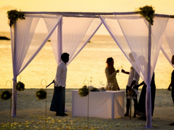 Where would you most like to get married?