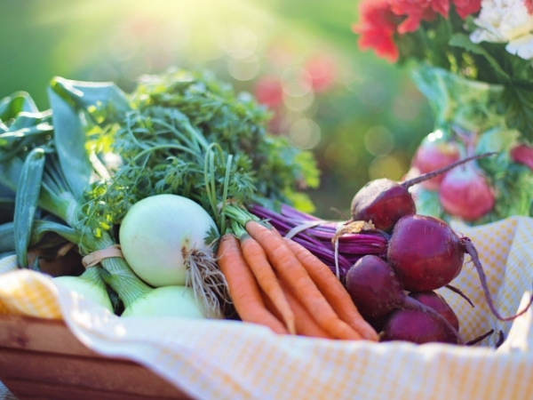 Where do you always get your fruits and veggies from?