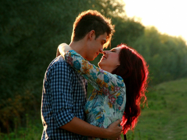 Choose a date night: