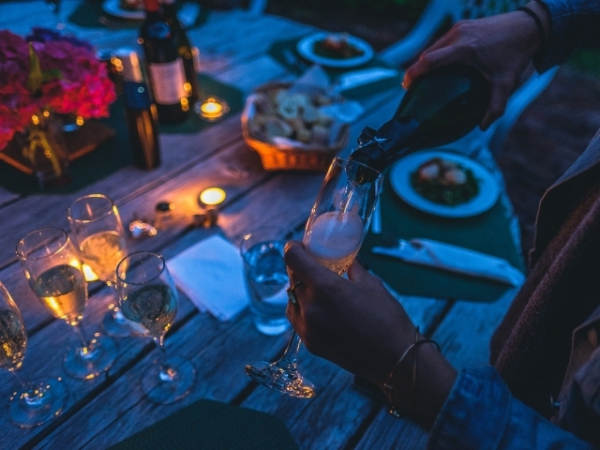 When do you arrive at a party?