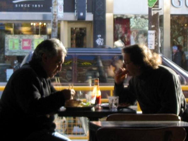When you have an event to go to or a lunch date with a friend, when do you usually arrive?